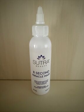 8 Second Miracle Mask – White